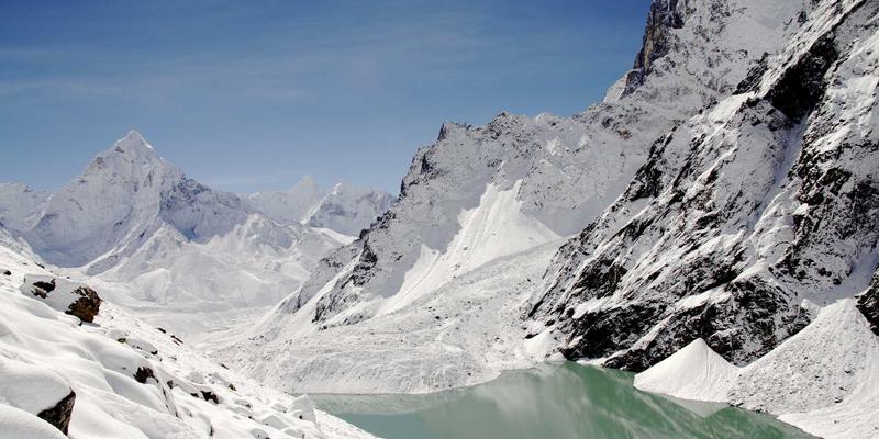 智慧水务平台：供水管网漏损控制的可持续解决方案与效益分析